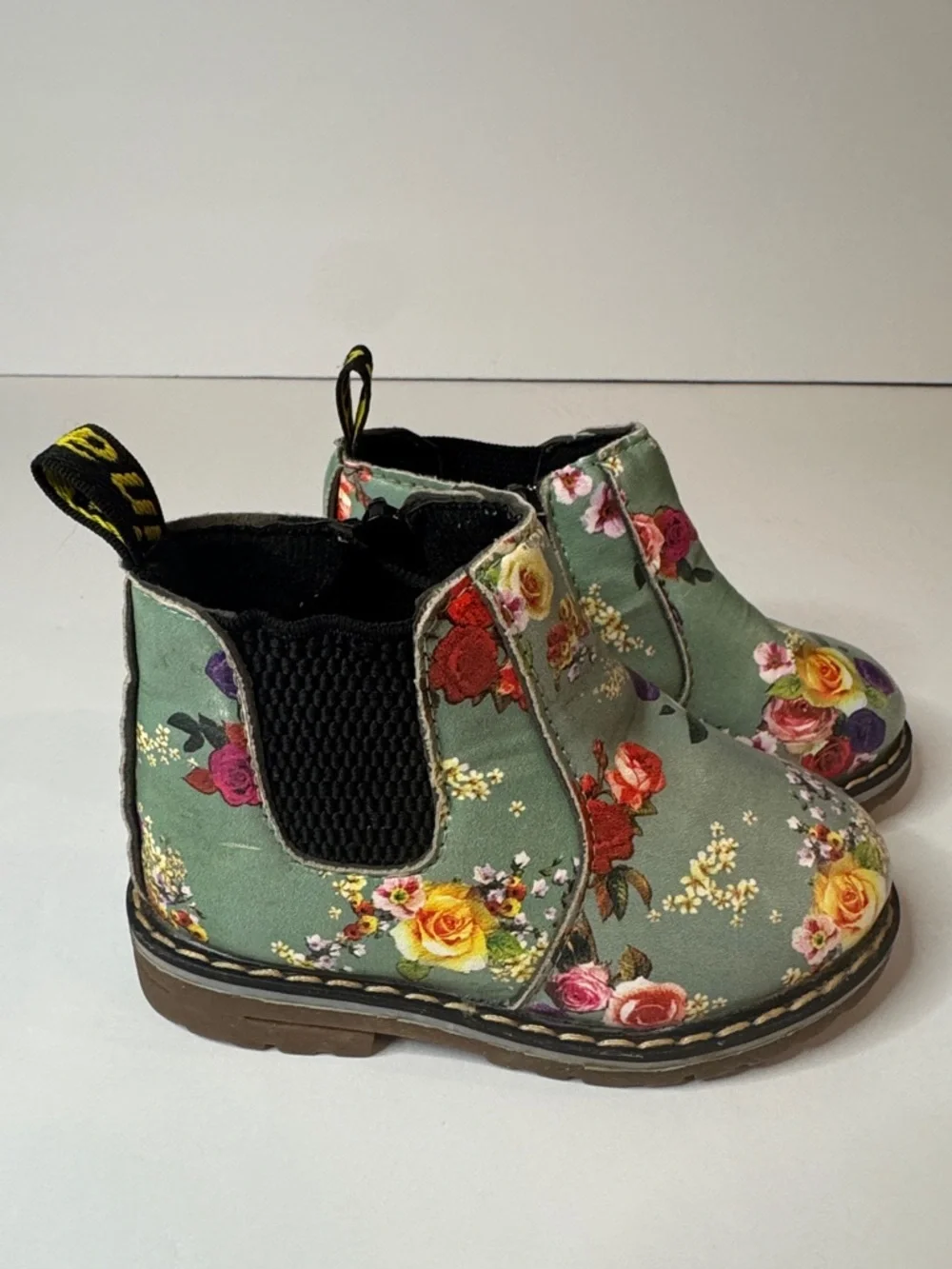 Toddler Green Floral Boots, Euro size 21 (US size 5-5.5, Non-slip Soles